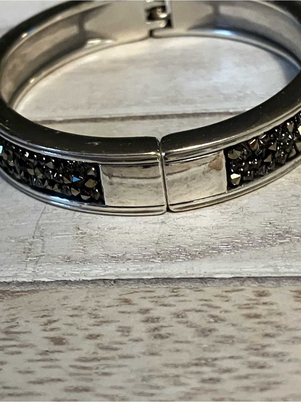 🌸Brighton “Crystal Rocks” Bangle Bracelet - Picture 4 of 6